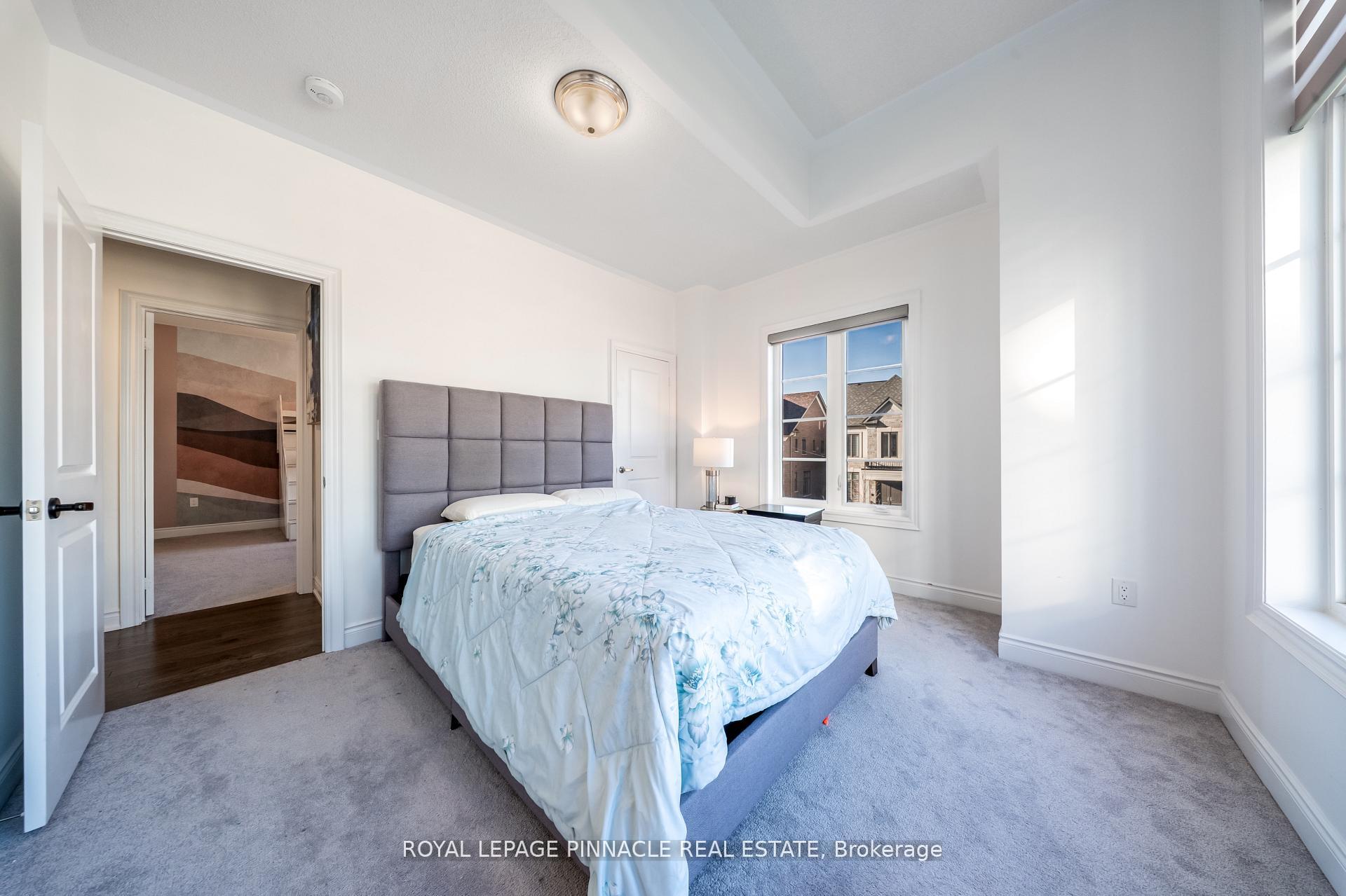 Photo 34 of Unit Upper, 1504 Yellow Rose Circle, Oakville, Glen Abbey — HOMEH