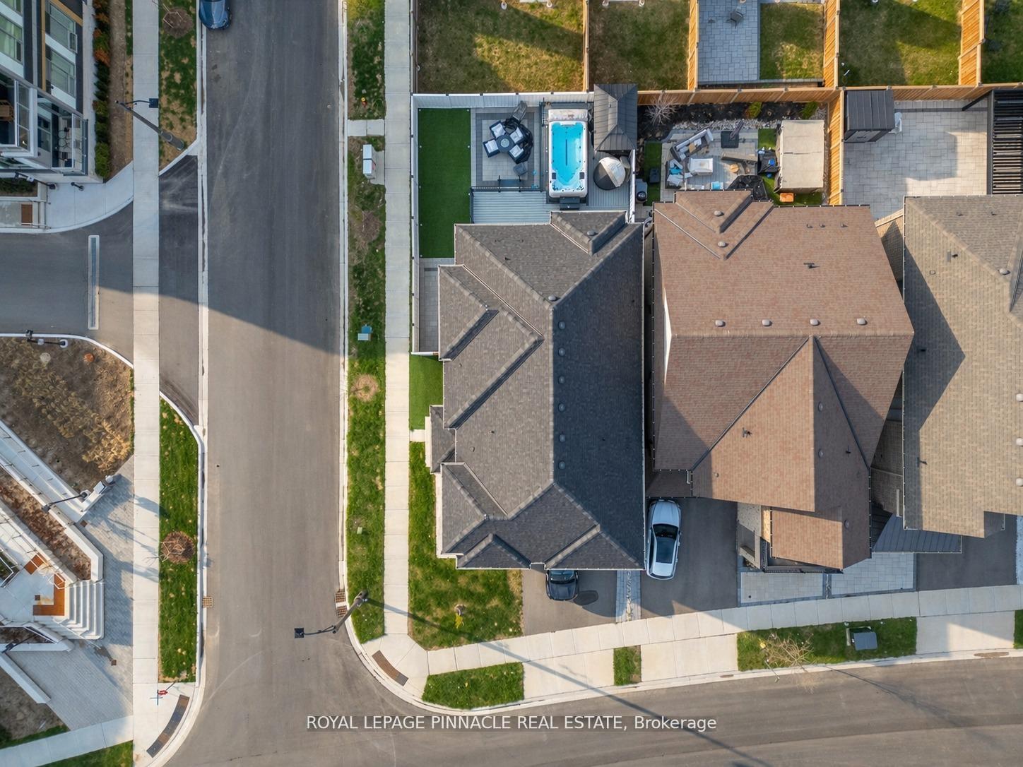 Photo 41 of Unit Upper, 1504 Yellow Rose Circle, Oakville, Glen Abbey — HOMEH