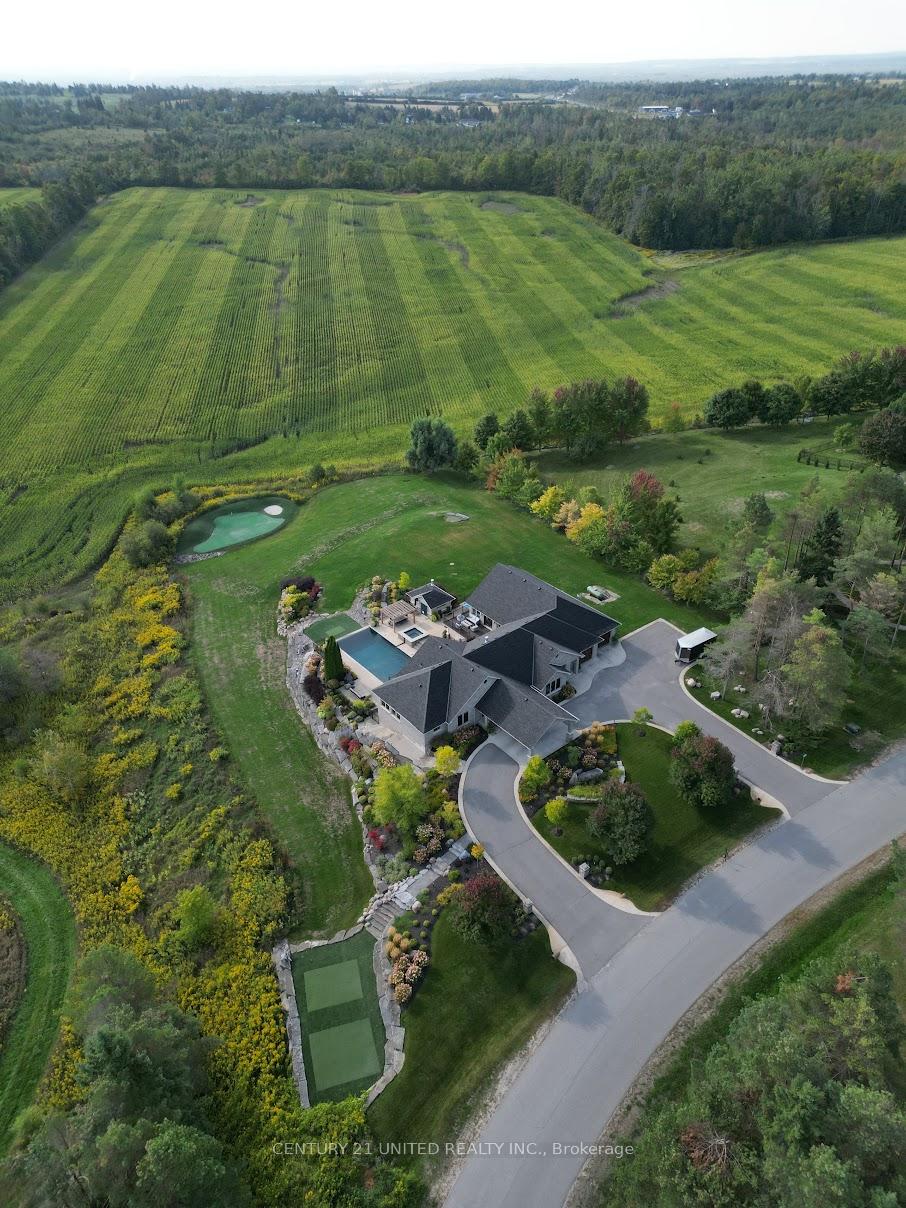 Photo 2 of 7 Maplehill Drive, Cavan Monaghan, Cavan-Monaghan — HOMEH