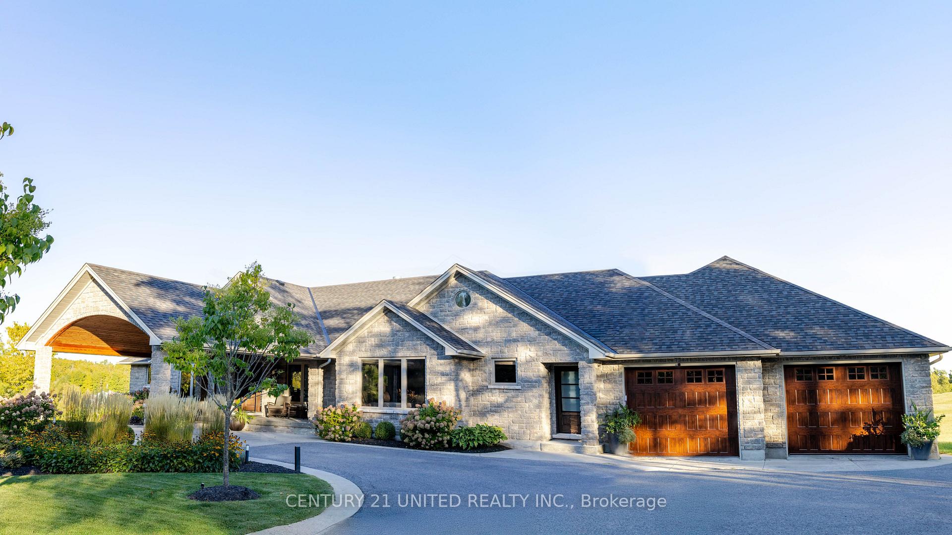 Photo 3 of 7 Maplehill Drive, Cavan Monaghan, Cavan-Monaghan — HOMEH