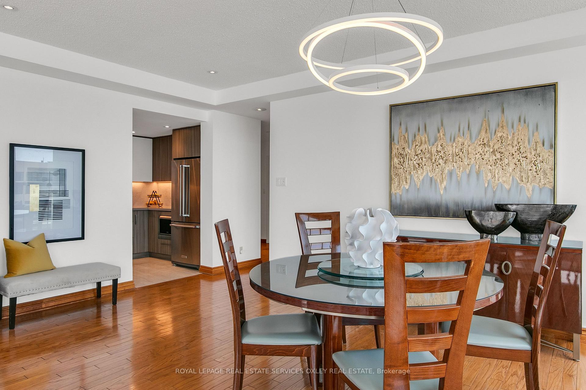 Photo 9 of Unit PH04, 99 Harbour Square, Toronto, Waterfront Communities — HOMEH