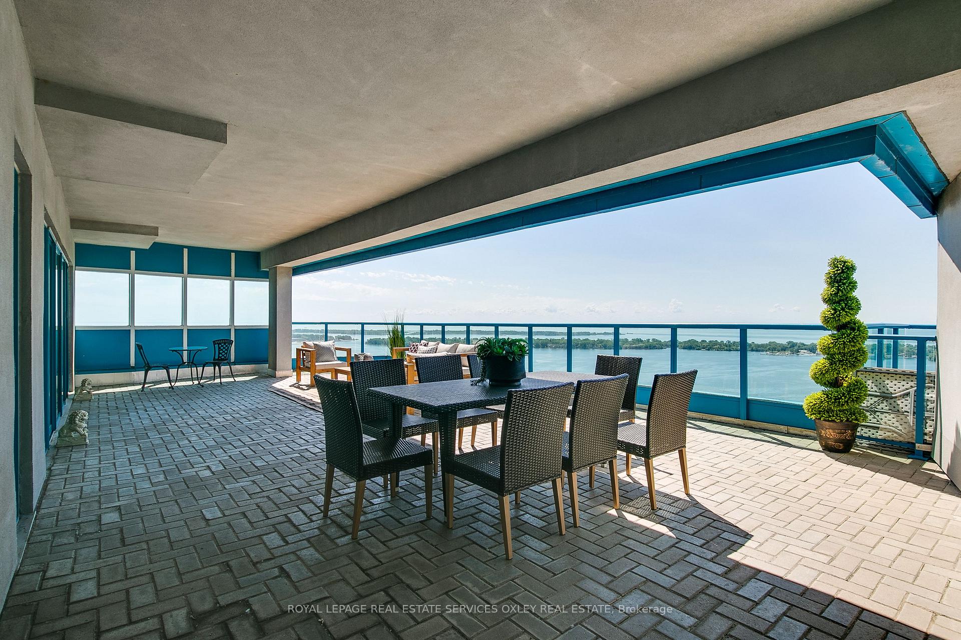 Photo 31 of Unit PH04, 99 Harbour Square, Toronto, Waterfront Communities — HOMEH