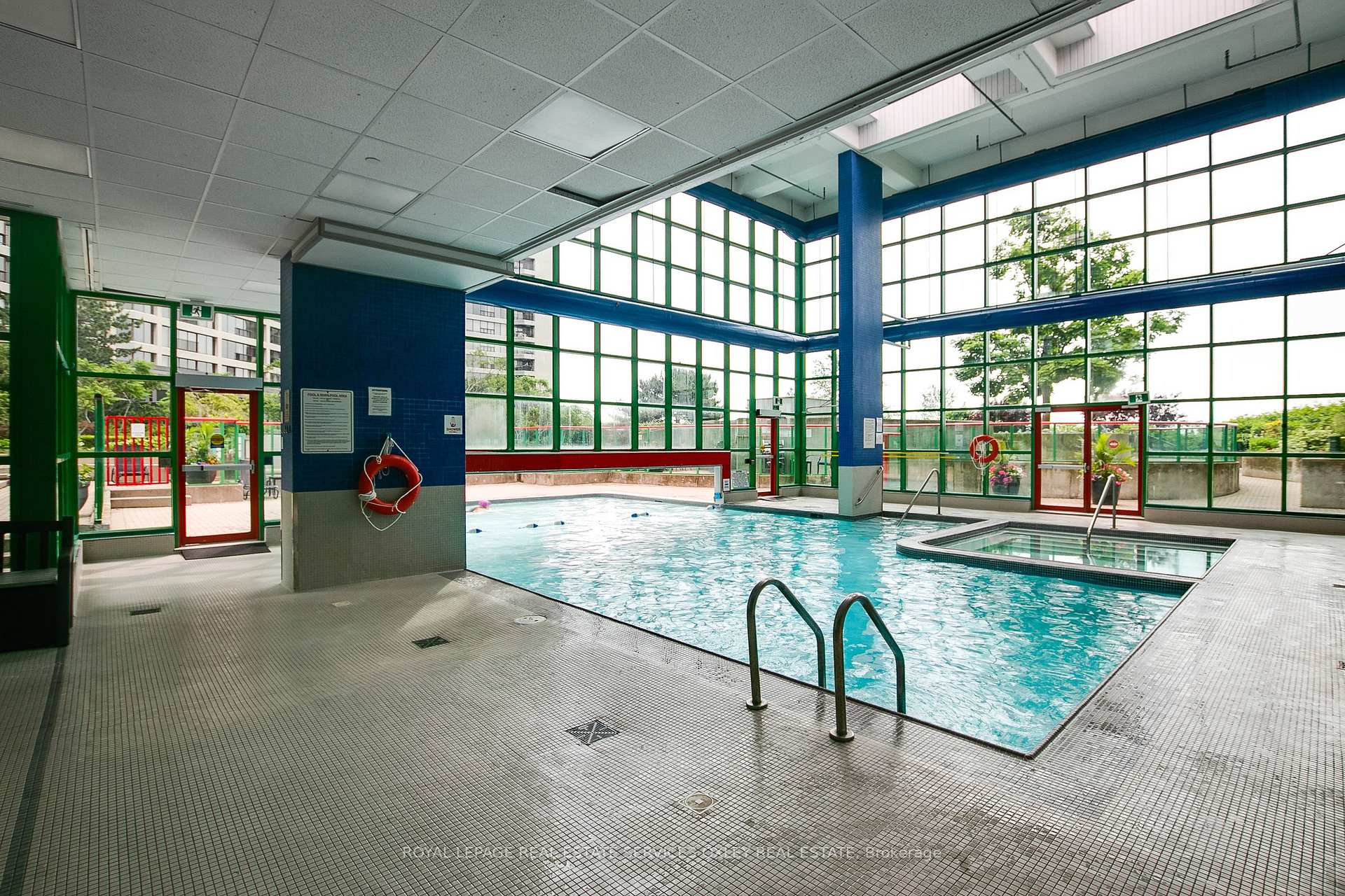 Photo 38 of Unit PH04, 99 Harbour Square, Toronto, Waterfront Communities — HOMEH