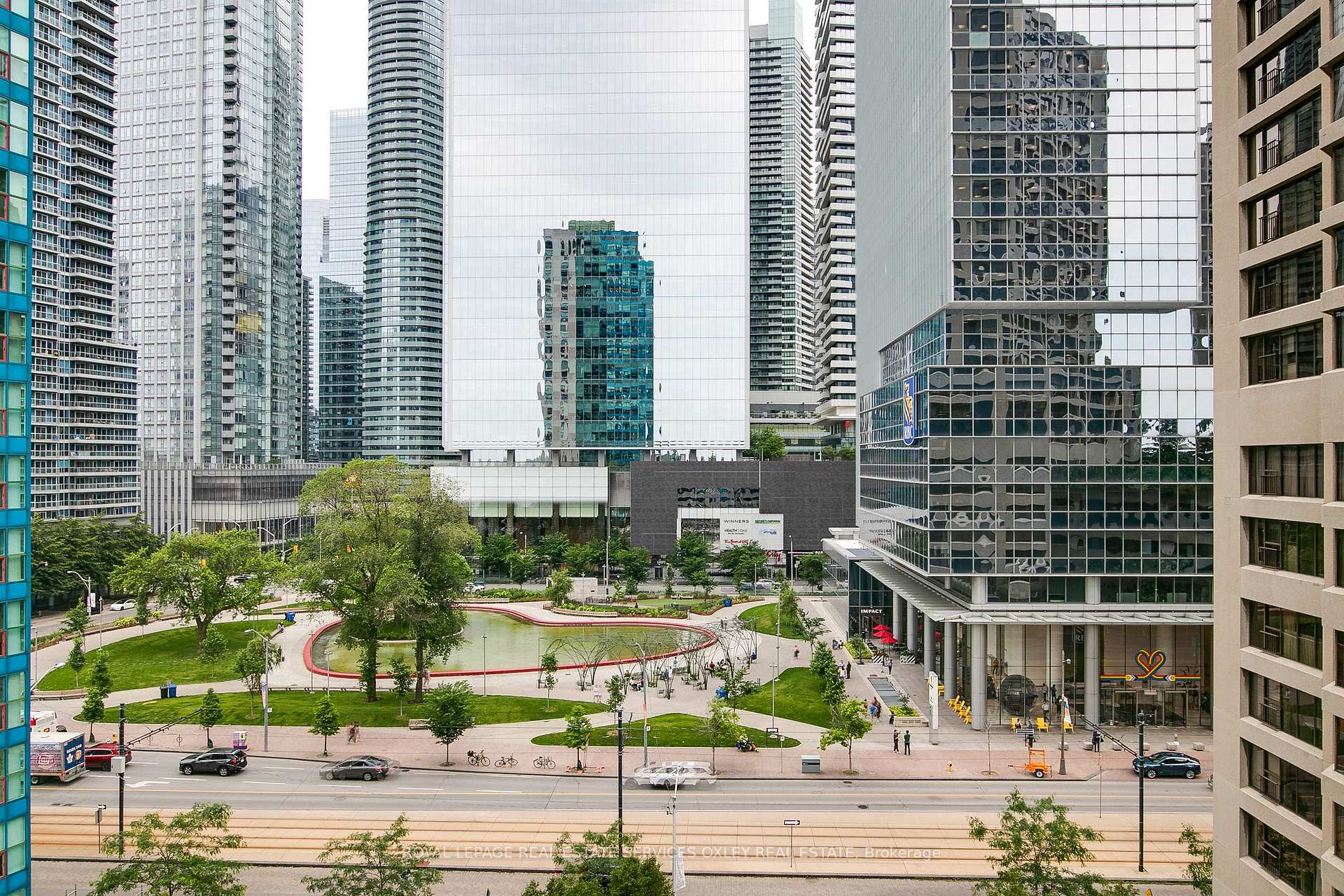 Photo 42 of Unit PH04, 99 Harbour Square, Toronto, Waterfront Communities — HOMEH