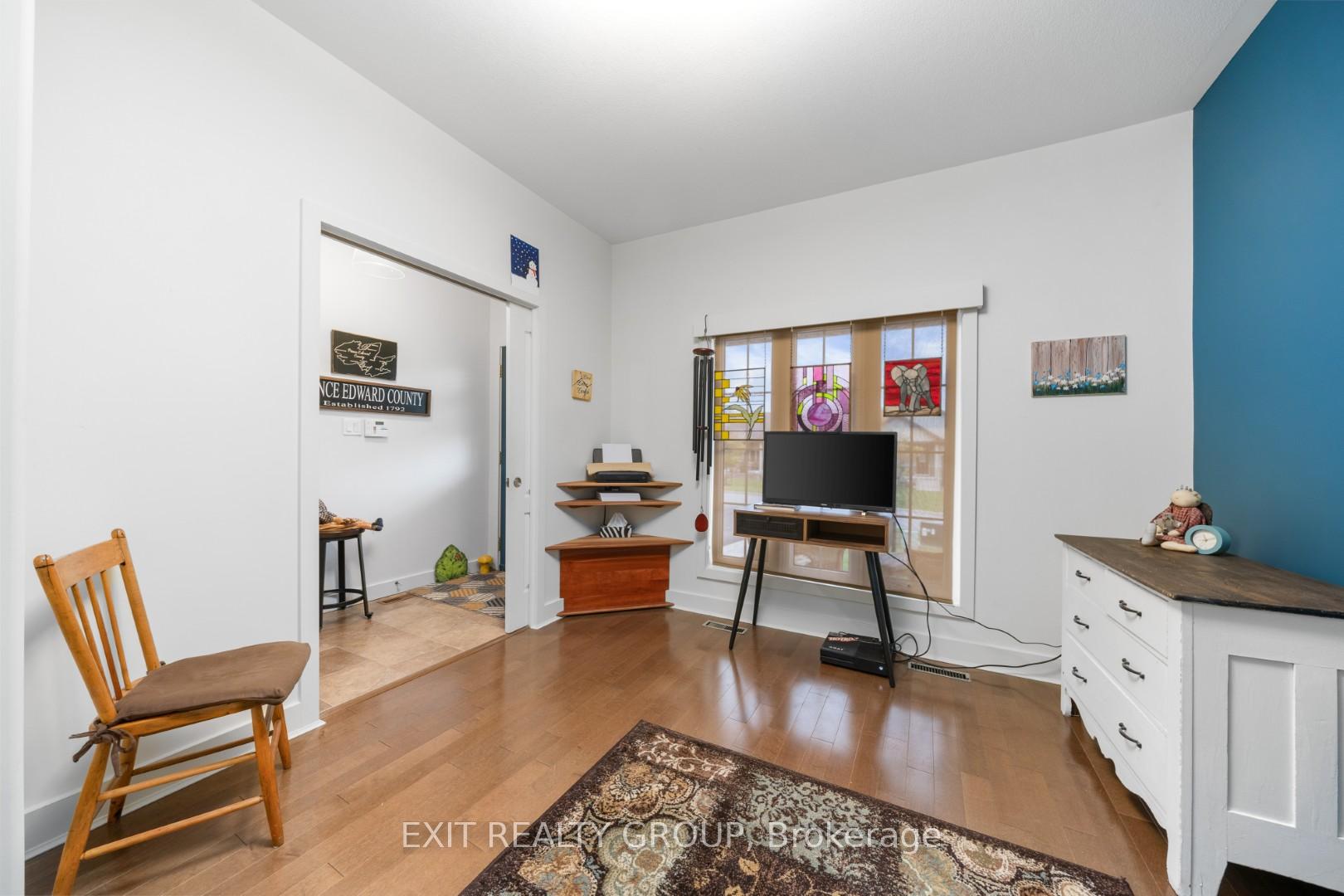 Photo 10 of 52 Aletha Drive, Prince Edward County, Wellington Ward — HOMEH