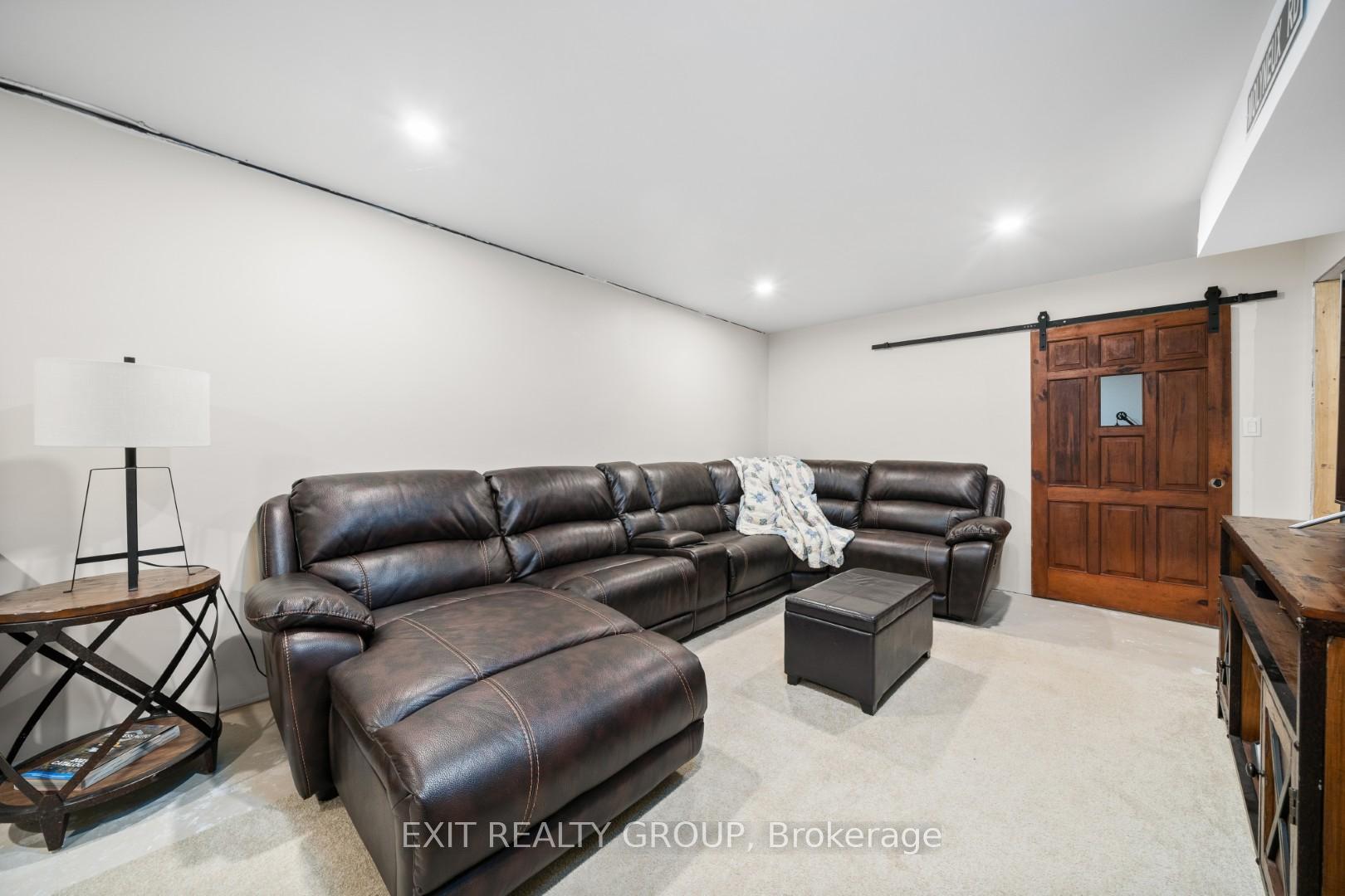 Photo 34 of 52 Aletha Drive, Prince Edward County, Wellington Ward — HOMEH