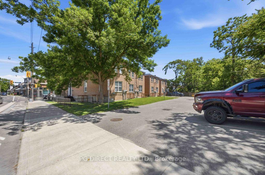 Photo 22 of Unit 82A, 1901 A Dundas Street E, Toronto, Greenwood-Coxwell — HOMEH
