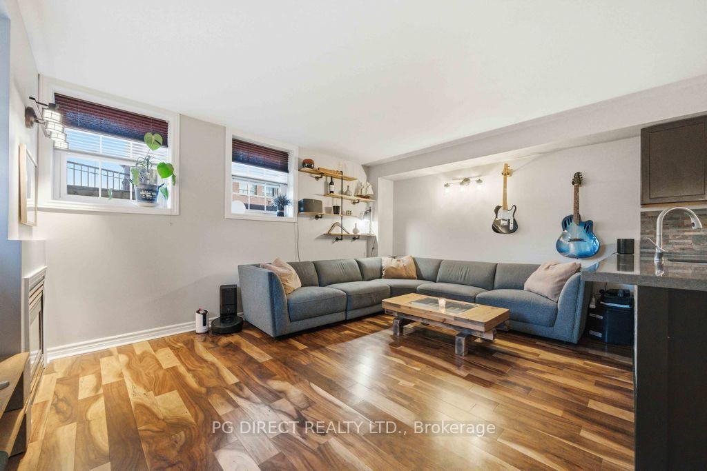 Photo 5 of Unit 82A, 1901 A Dundas Street E, Toronto, Greenwood-Coxwell — HOMEH