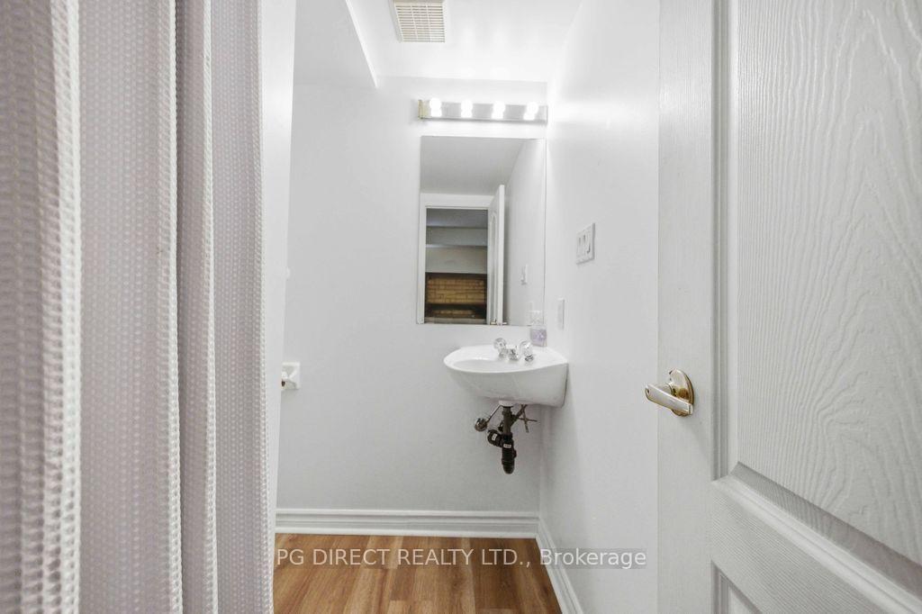 Photo 16 of Unit 82A, 1901 A Dundas Street E, Toronto, Greenwood-Coxwell — HOMEH
