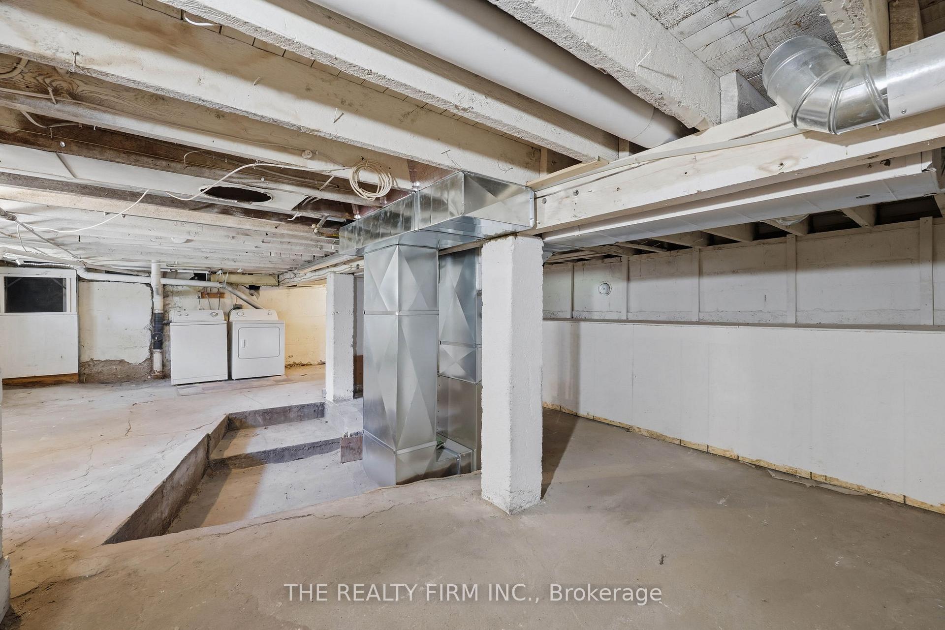 Photo 38 of 1068 Margaret Street, London, East M — HOMEH