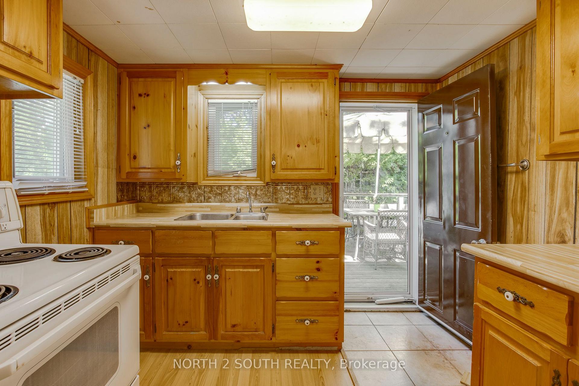 Photo 19 of 33 Yarwood Road, Tiny, Rural Tiny — HOMEH