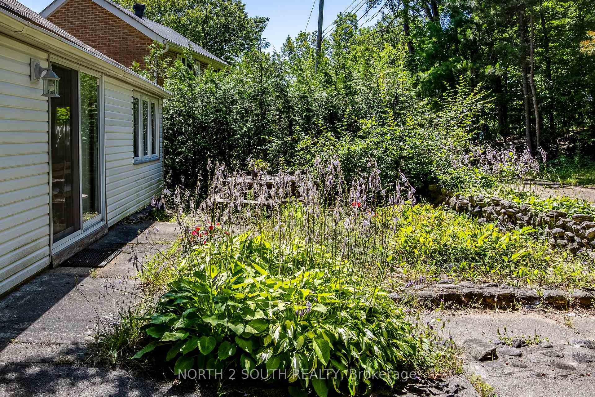 Photo 28 of 33 Yarwood Road, Tiny, Rural Tiny — HOMEH