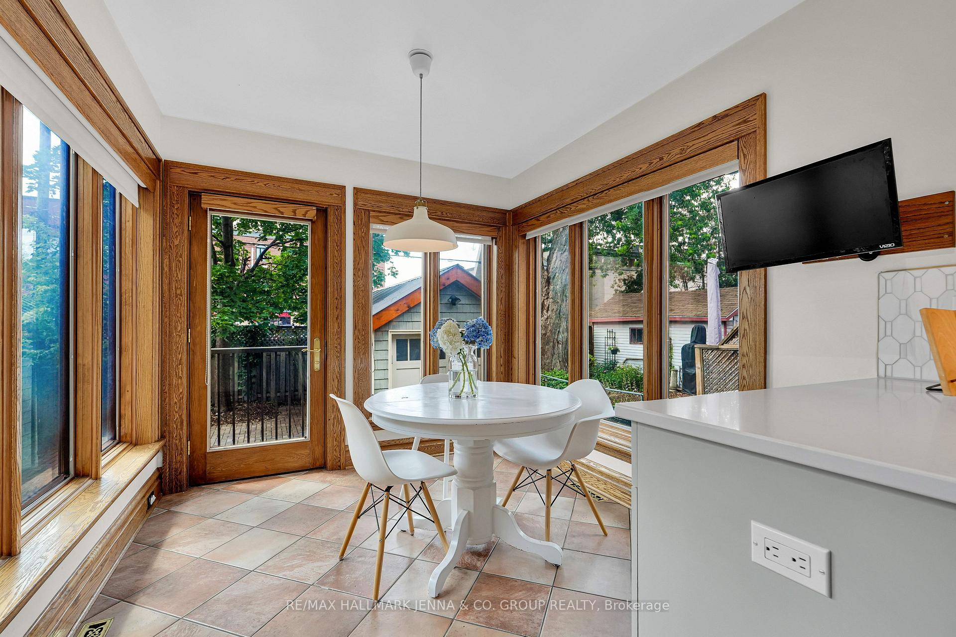 Photo 14 of 50 Willard Street, Ottawa, Old Ottawa South — HOMEH