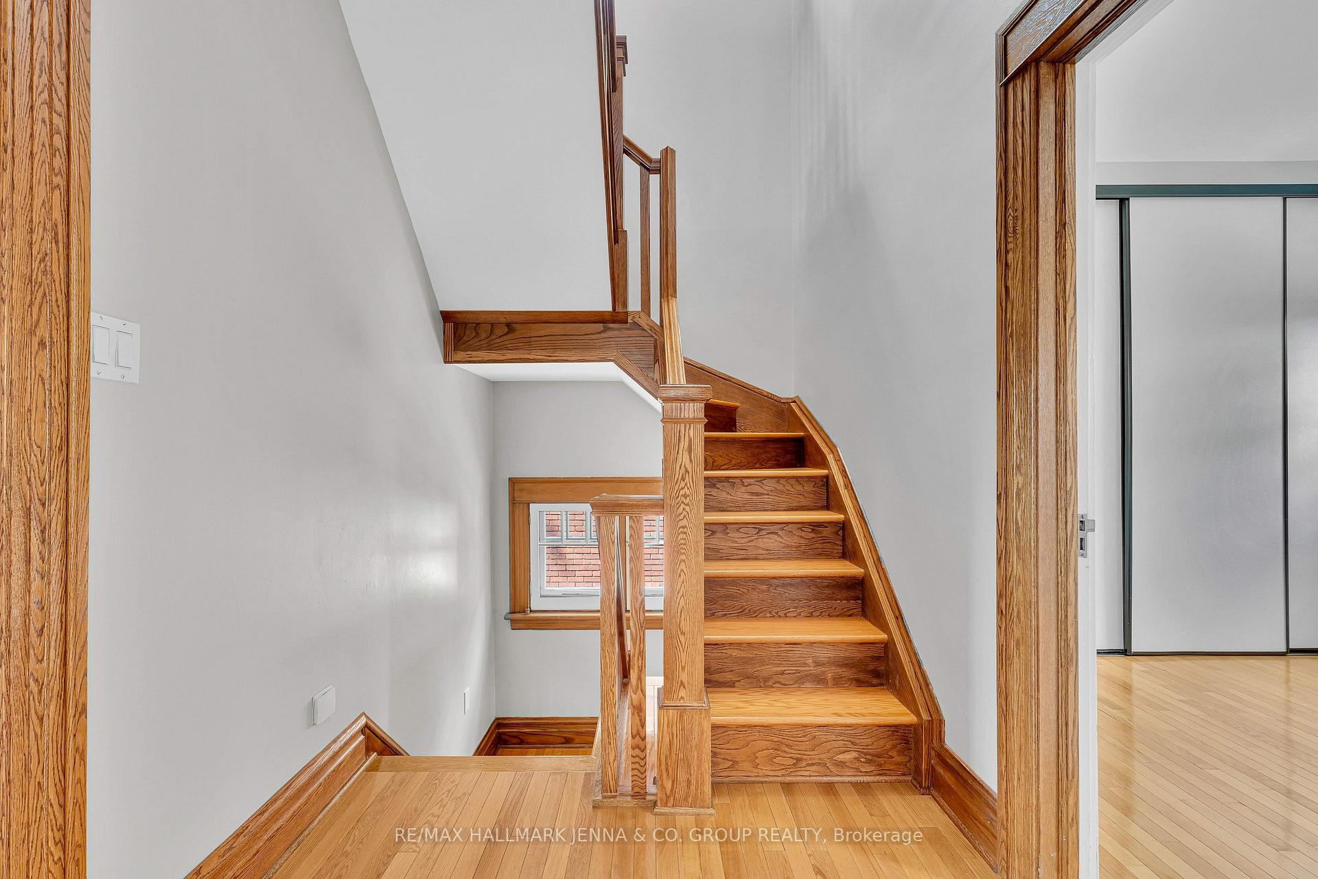 Photo 31 of 50 Willard Street, Ottawa, Old Ottawa South — HOMEH