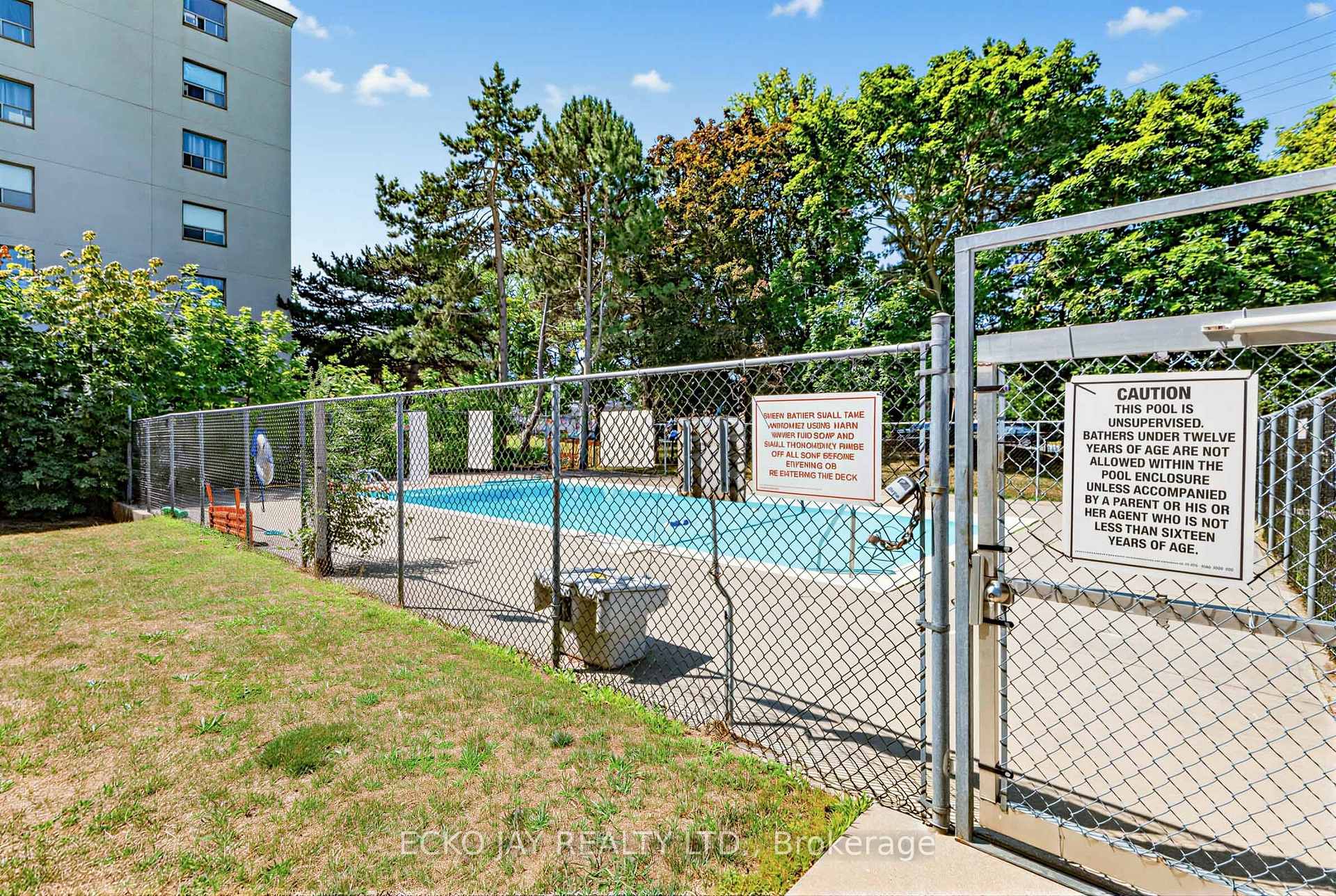 Photo 21 of Unit 406, 180 Dudley Avenue, Markham, Thornhill — HOMEH