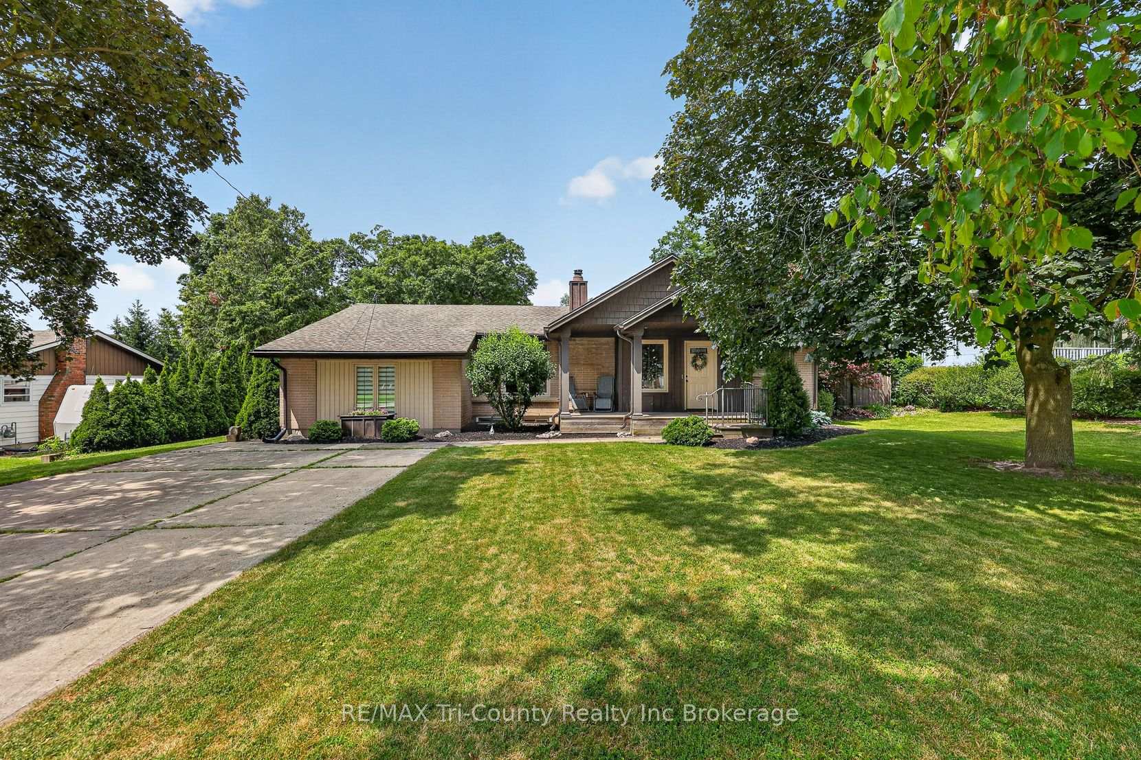 Photo of 309 Quarterline Road