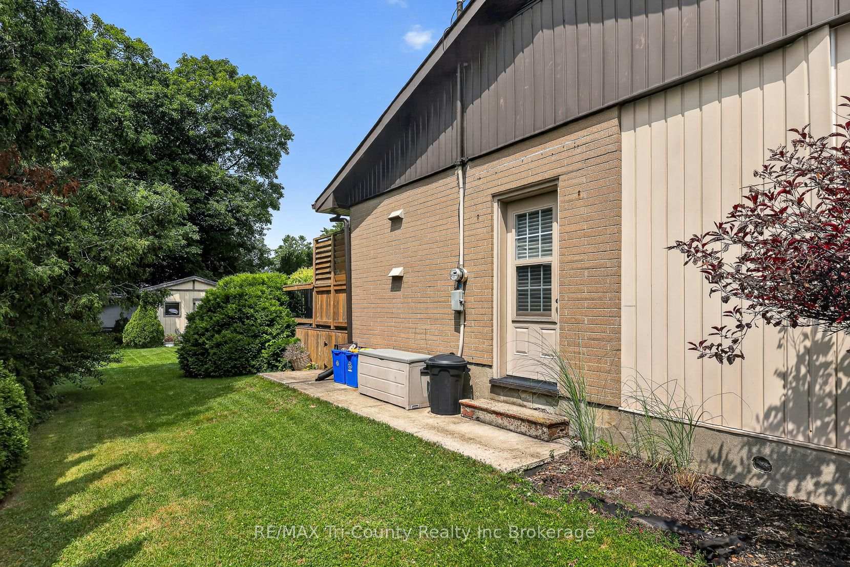Photo 5 of 309 Quarterline Road, Tillsonburg — HOMEH