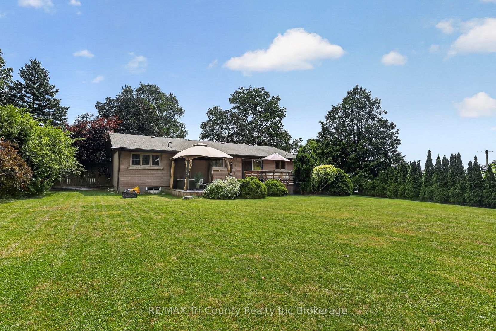Photo 6 of 309 Quarterline Road, Tillsonburg — HOMEH