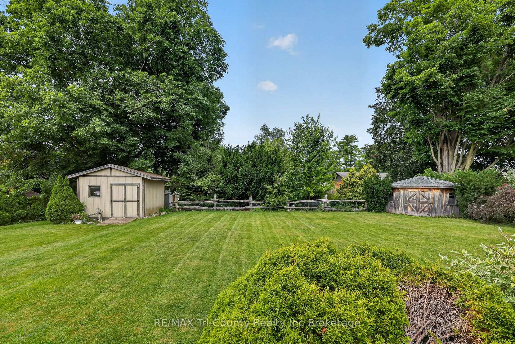 Photo 11 of 309 Quarterline Road, Tillsonburg — HOMEH