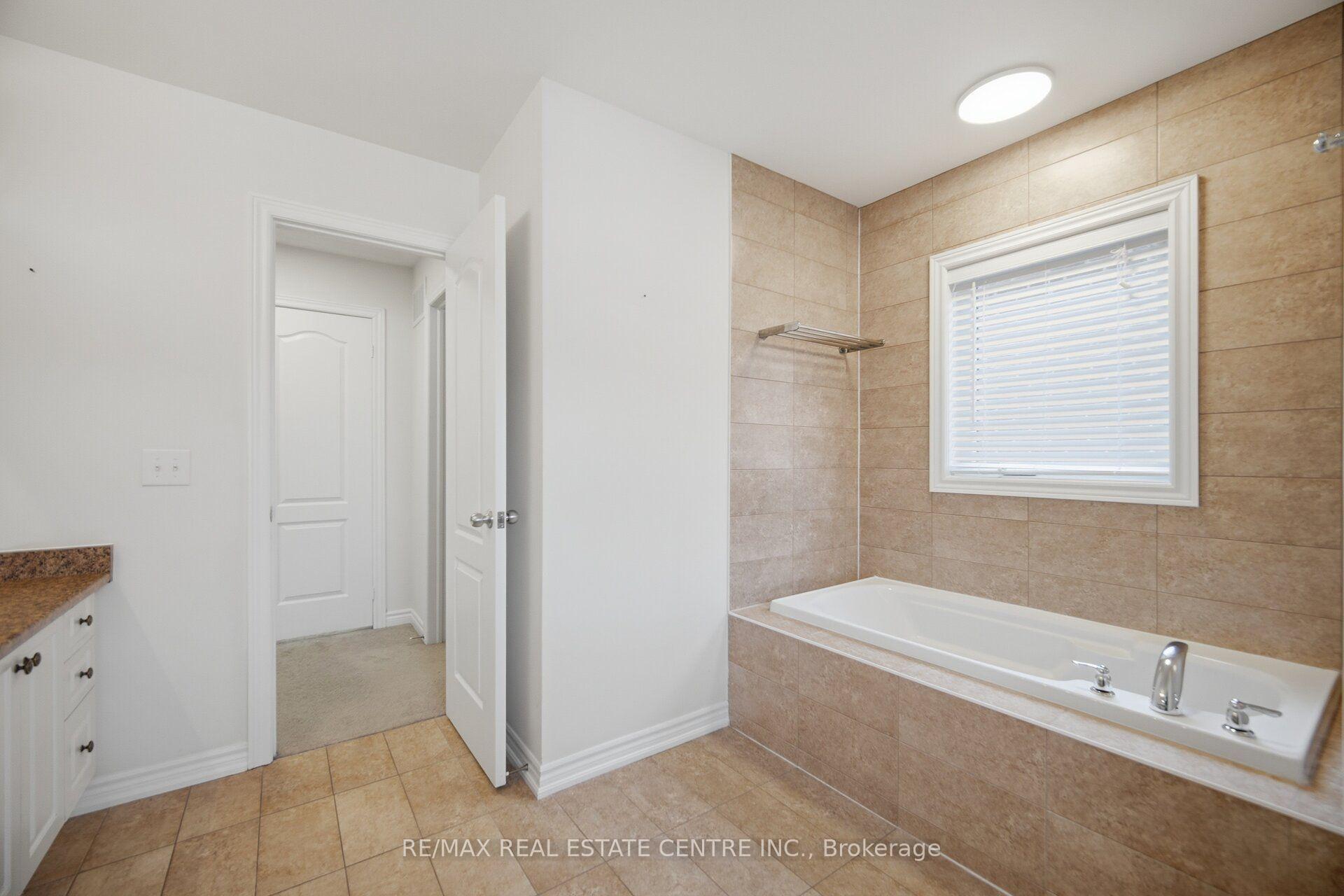 Photo 33 of 99 Colville Place, Milton, Ford — HOMEH