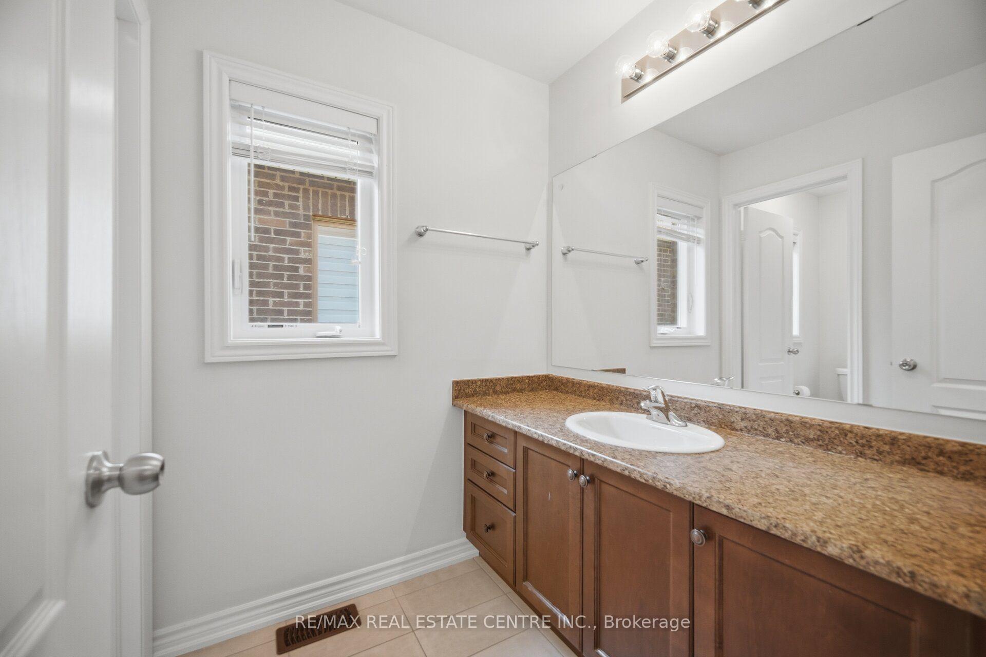 Photo 40 of 99 Colville Place, Milton, Ford — HOMEH