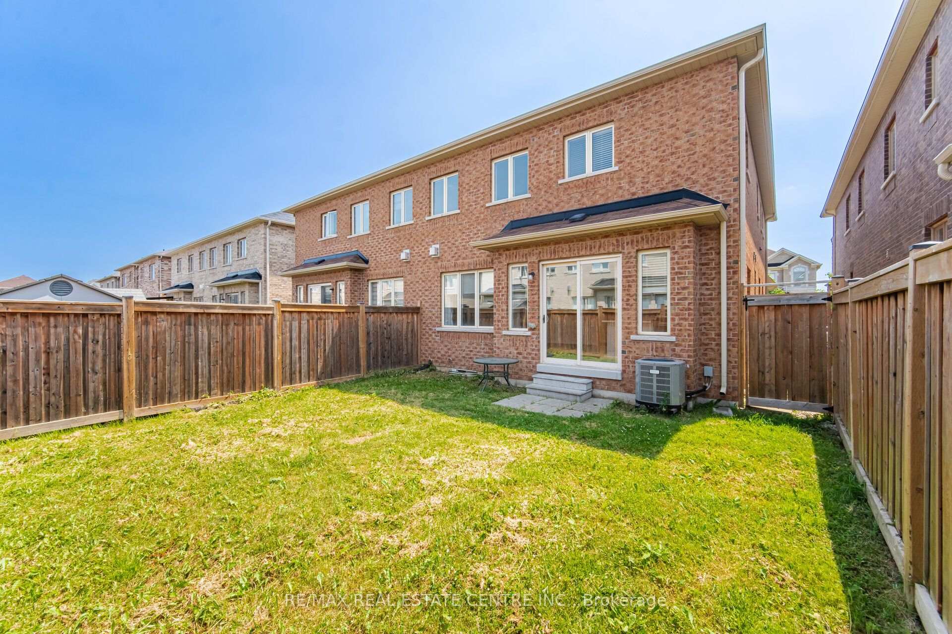 Photo 44 of 99 Colville Place, Milton, Ford — HOMEH