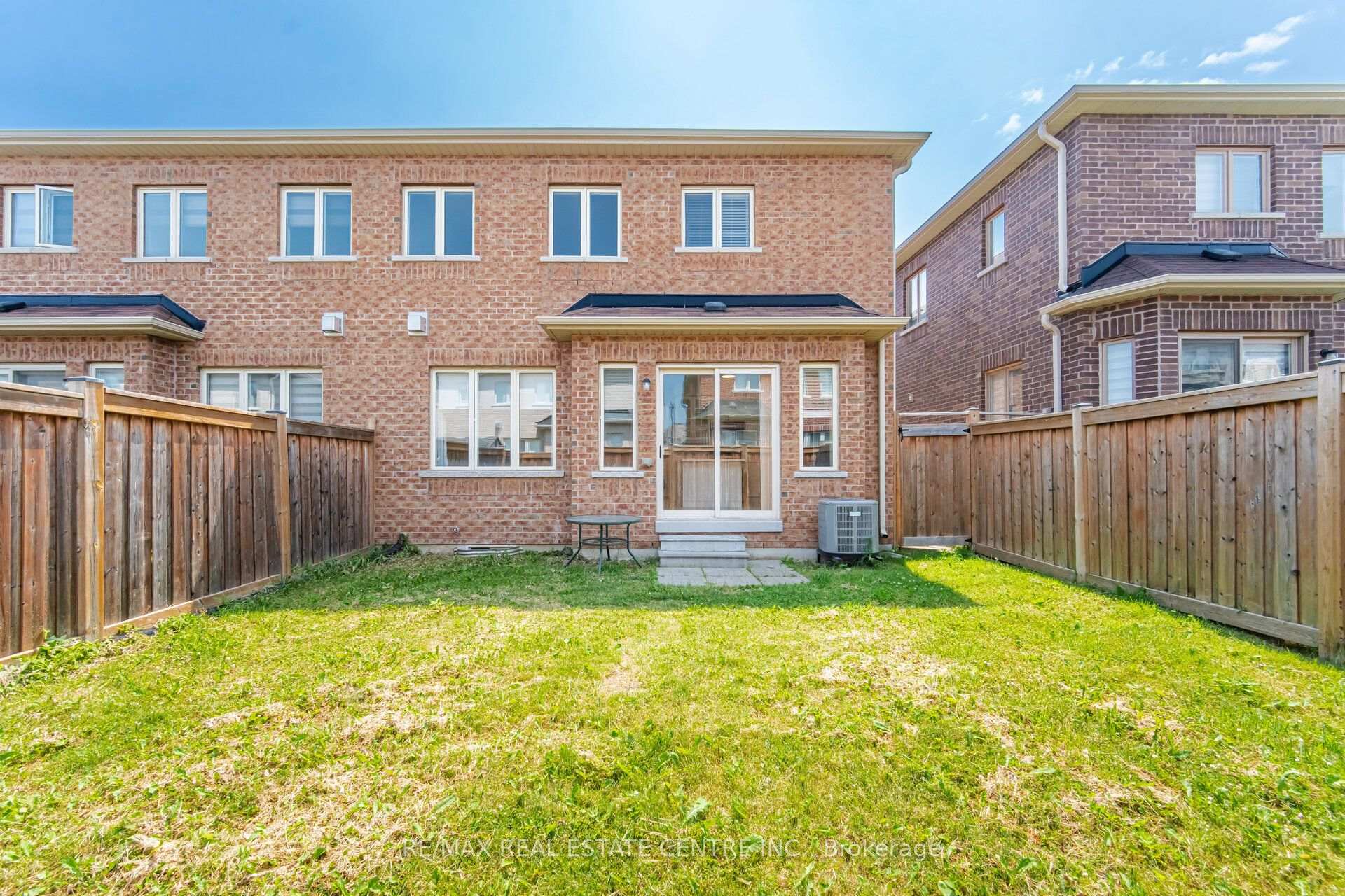 Photo 45 of 99 Colville Place, Milton, Ford — HOMEH