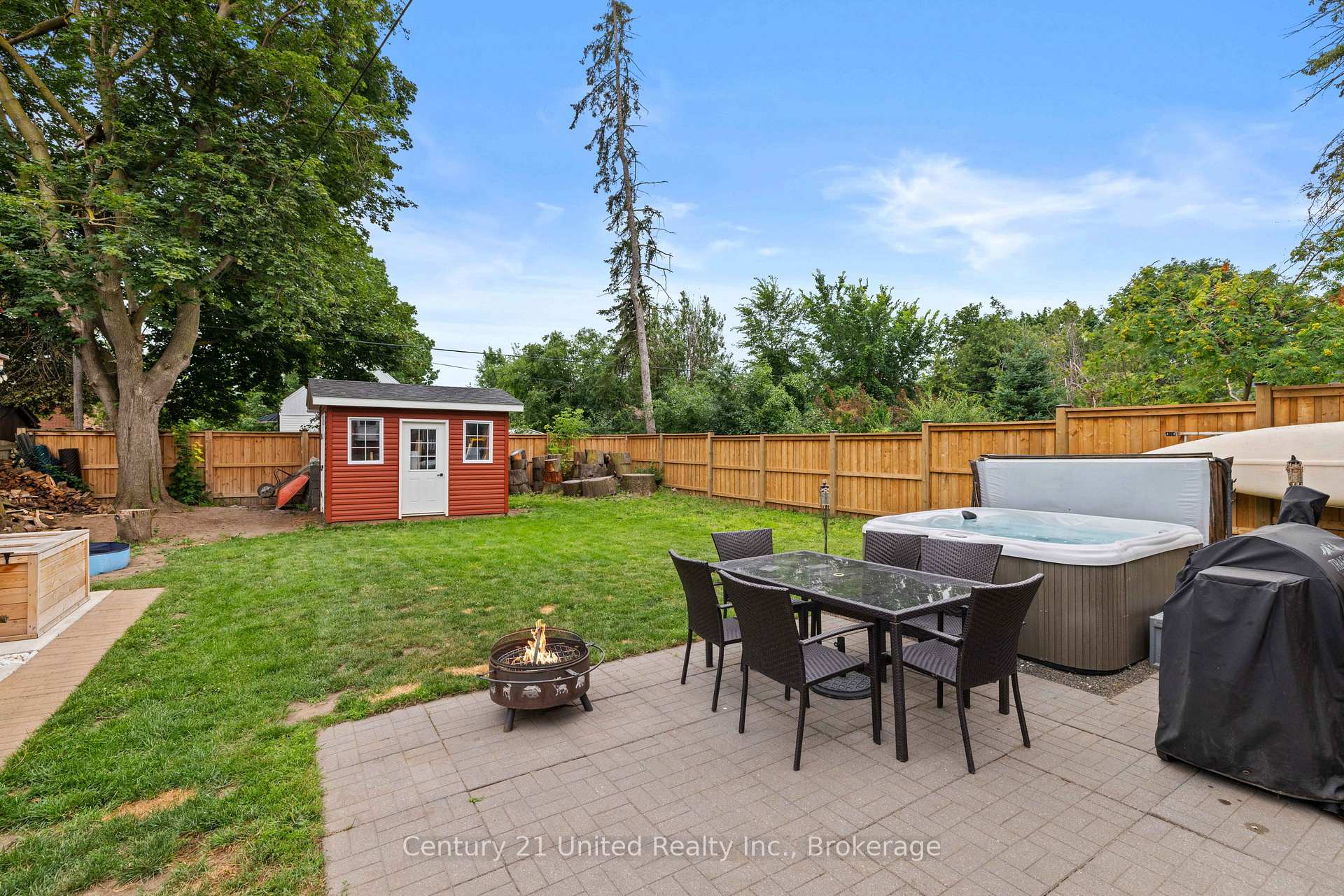 Photo 24 of 95 Morrow Street, Peterborough, Otonabee Ward 1 — HOMEH