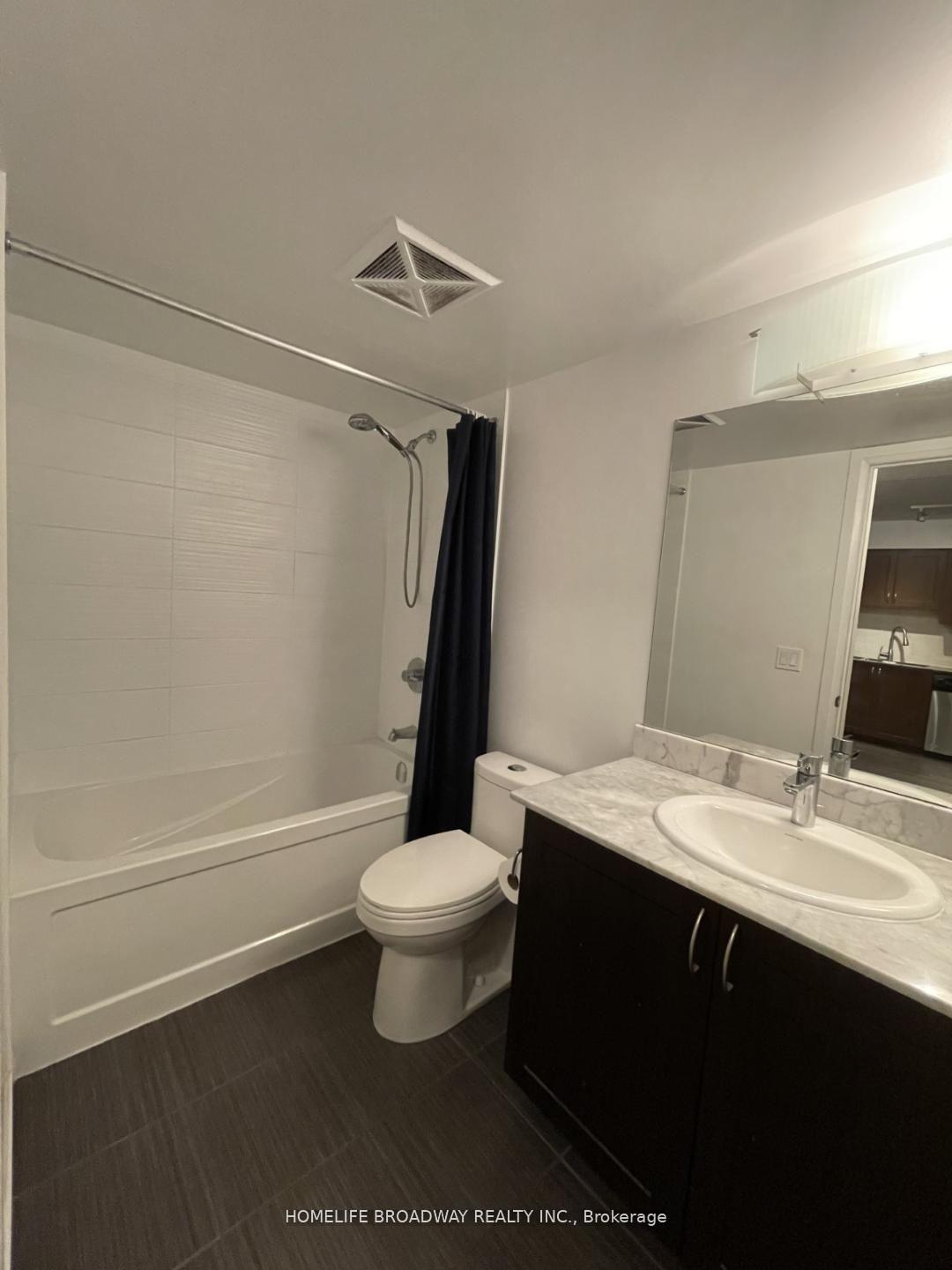 Photo 6 of Unit 817, 372 Highway 7 E, Richmond Hill, Doncrest — HOMEH