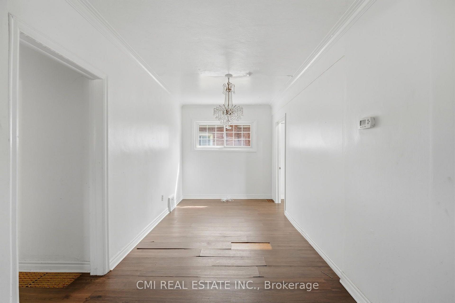 Photo 7 of 106 Flora Drive, Scarborough, Dorset Park — HOMEH
