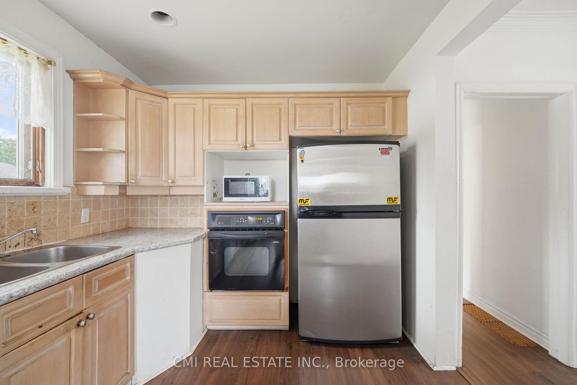 Photo 11 of 106 Flora Drive, Scarborough, Dorset Park — HOMEH