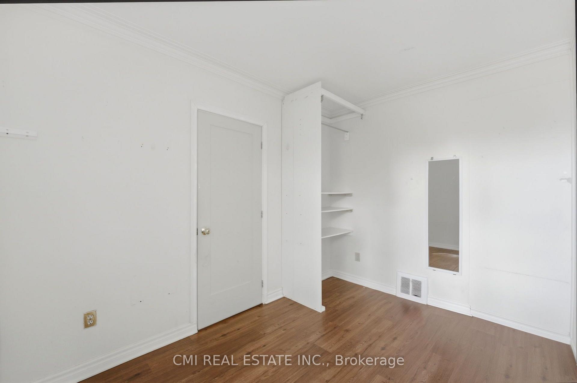 Photo 15 of 106 Flora Drive, Scarborough, Dorset Park — HOMEH