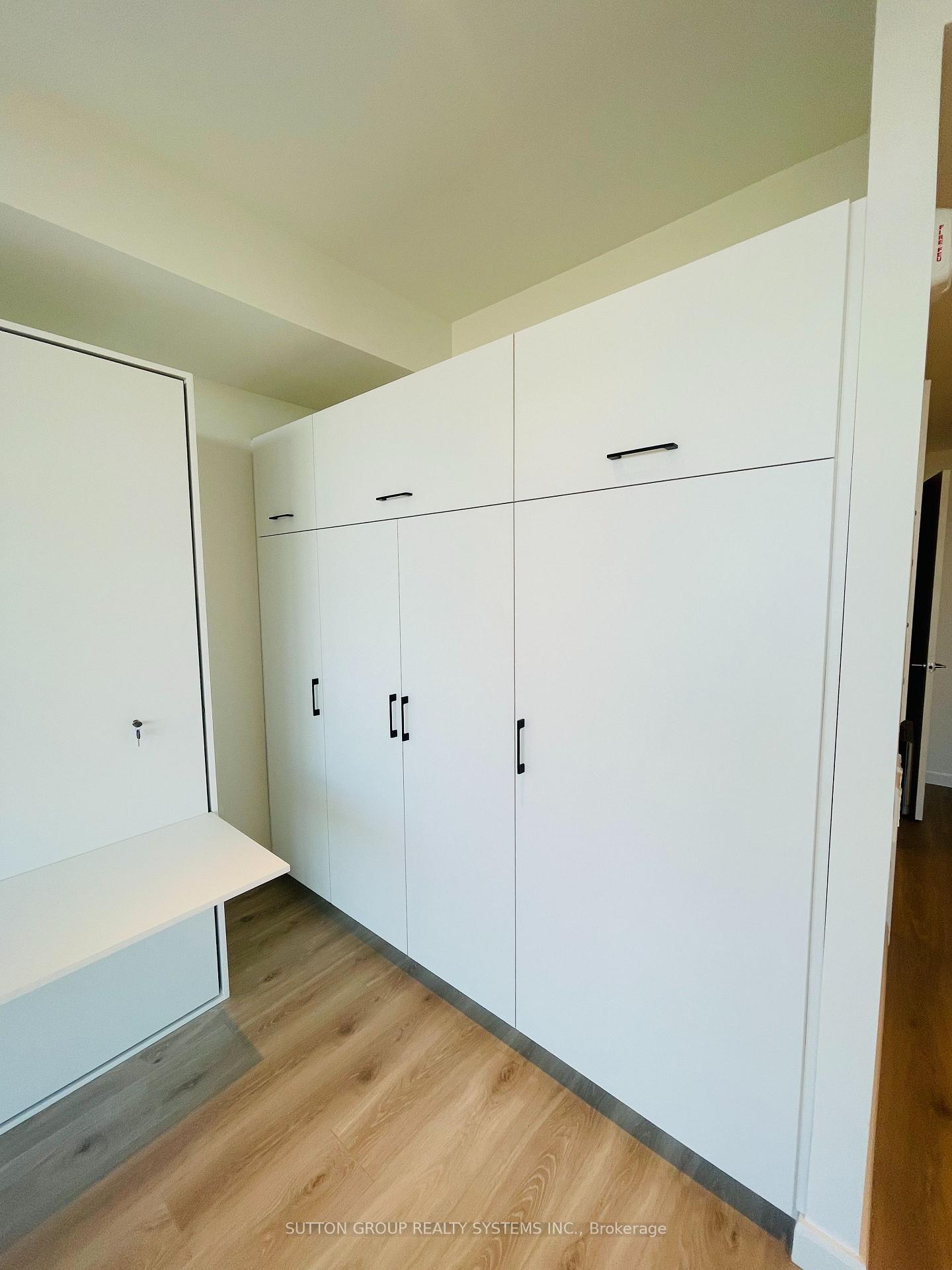 Photo 3 of Unit 710, 741 King Street W, Kitchener, KW Hospital — HOMEH