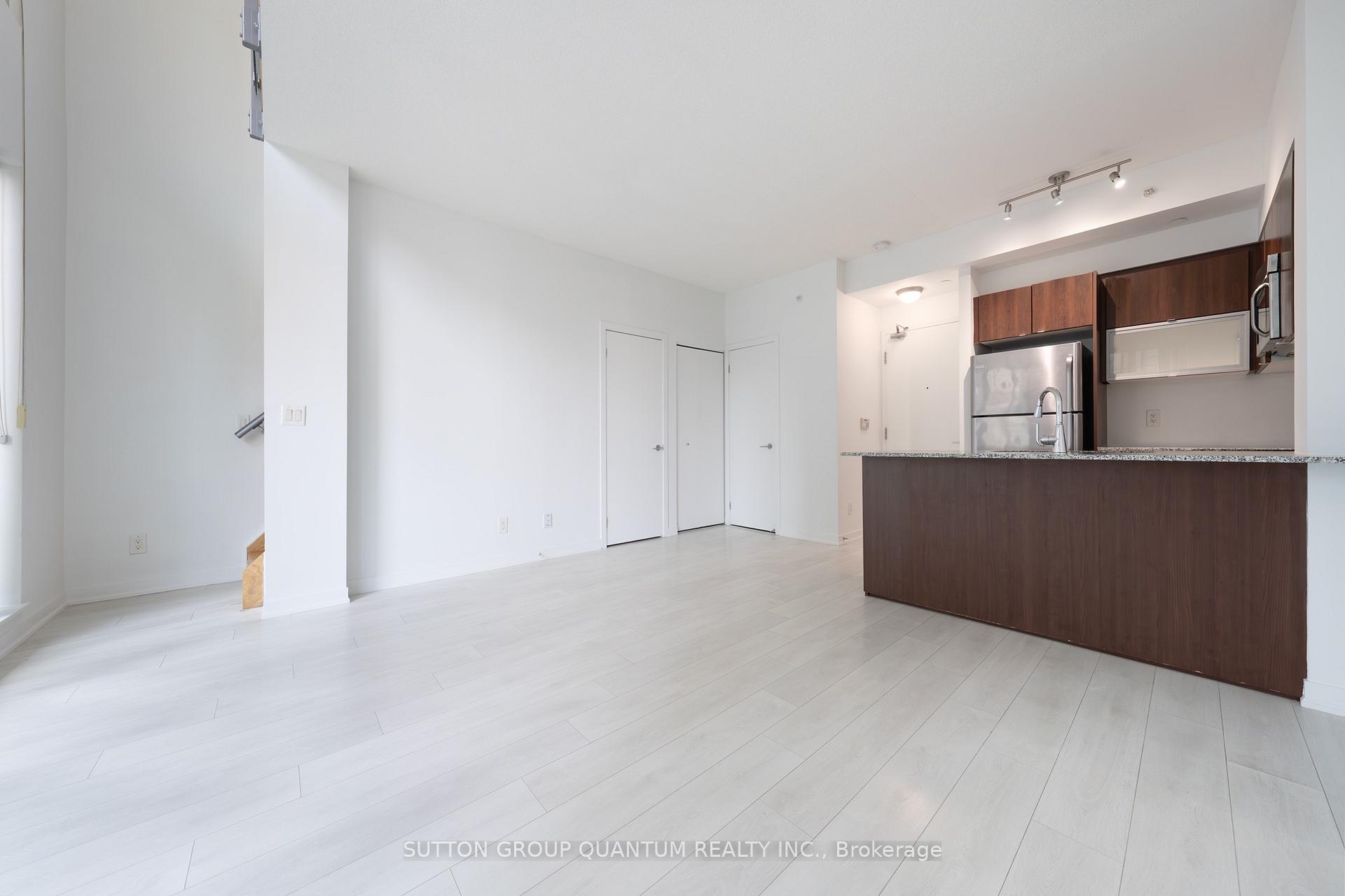 Photo 5 of Unit 1012, 150 East Liberty Street, Toronto, Niagara — HOMEH
