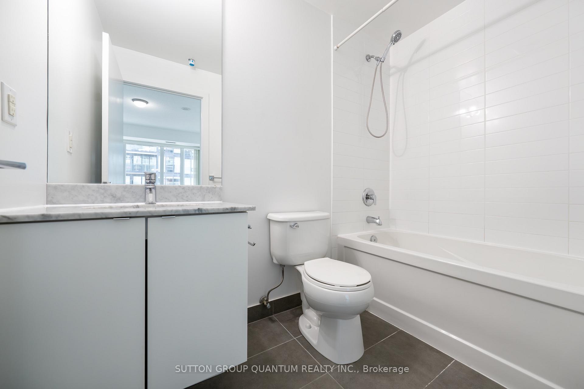 Photo 14 of Unit 1012, 150 East Liberty Street, Toronto, Niagara — HOMEH