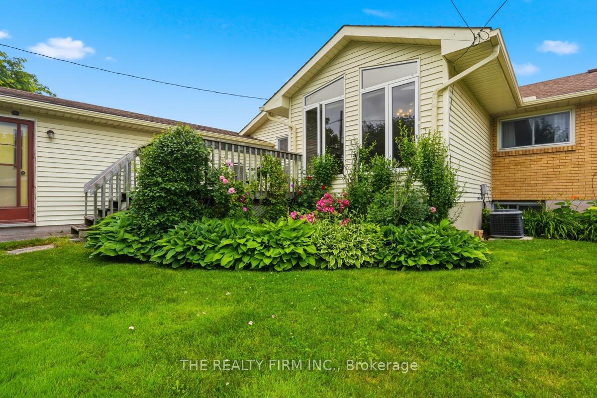 Photo 40 of 23 Frontenac Road, London, South T — HOMEH