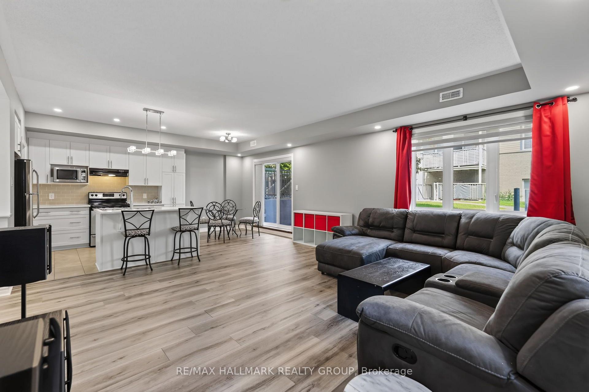 Photo 3 of Unit A, 53 Tayside Private, Ottawa, Barrhaven - Longfields — HOMEH