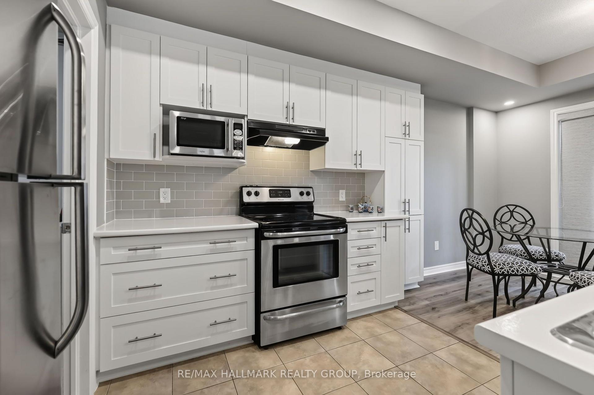 Photo 14 of Unit A, 53 Tayside Private, Ottawa, Barrhaven - Longfields — HOMEH