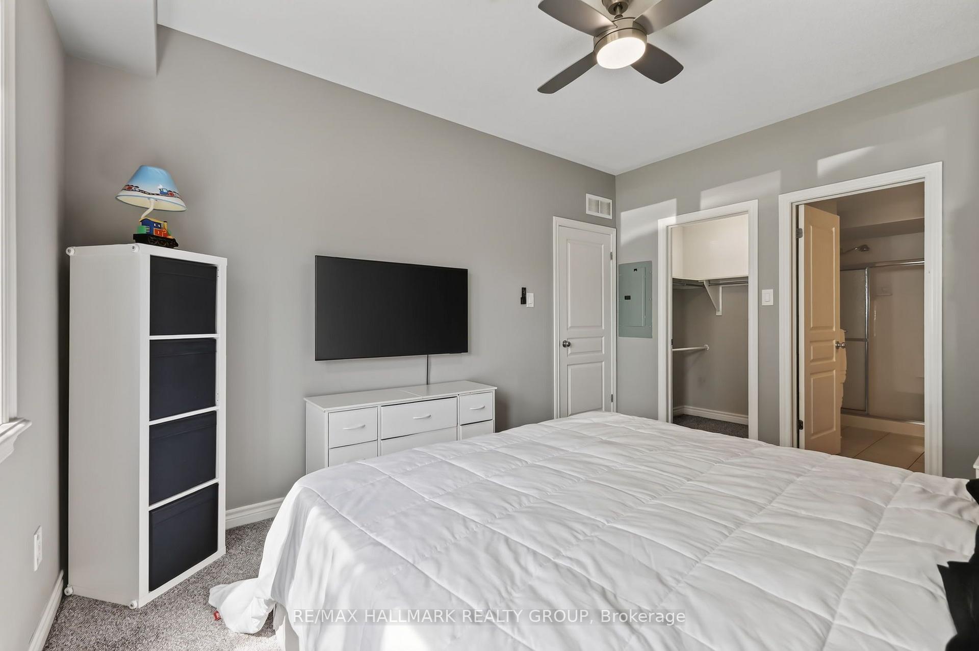 Photo 20 of Unit A, 53 Tayside Private, Ottawa, Barrhaven - Longfields — HOMEH