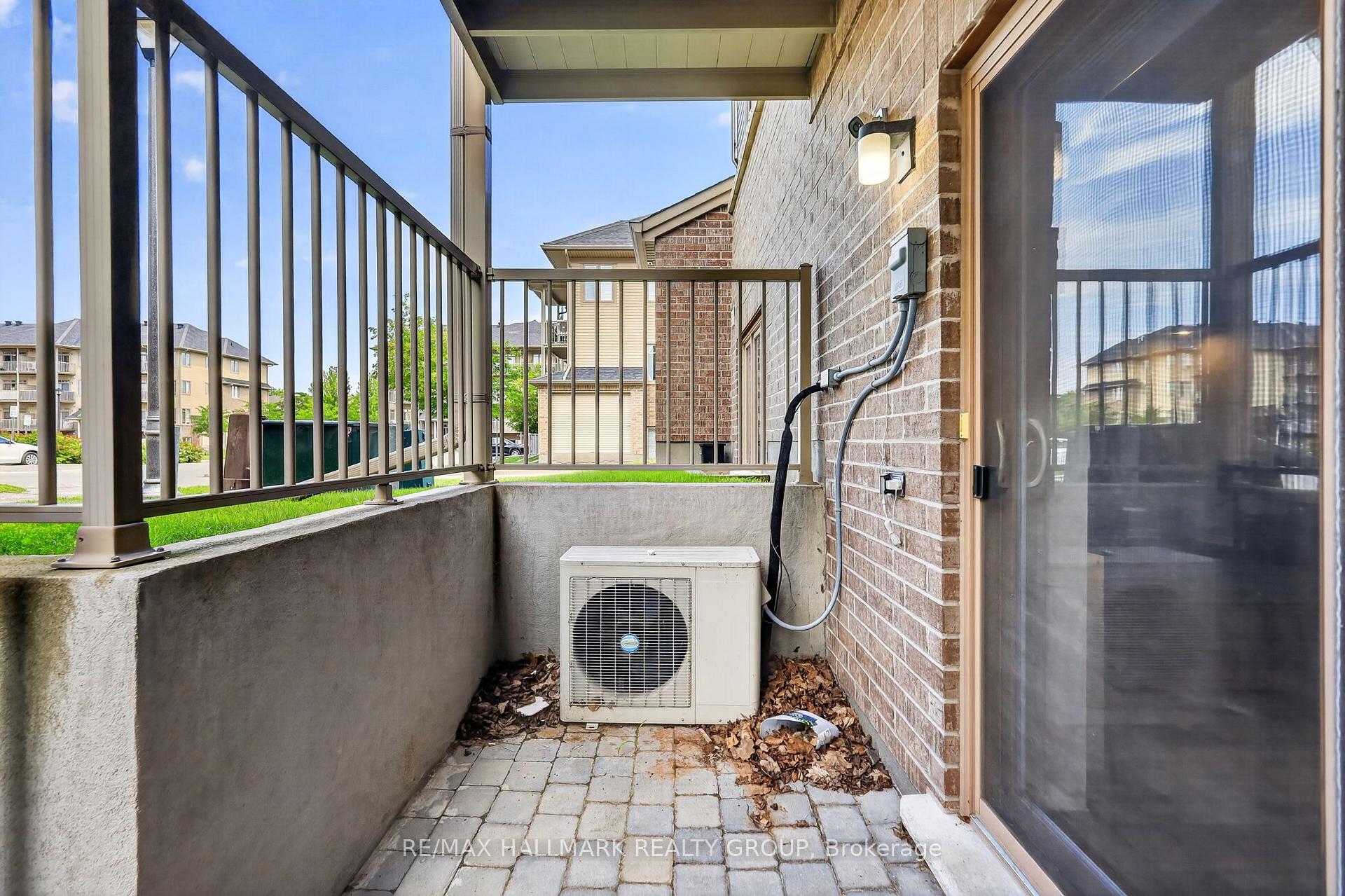 Photo 29 of Unit A, 53 Tayside Private, Ottawa, Barrhaven - Longfields — HOMEH