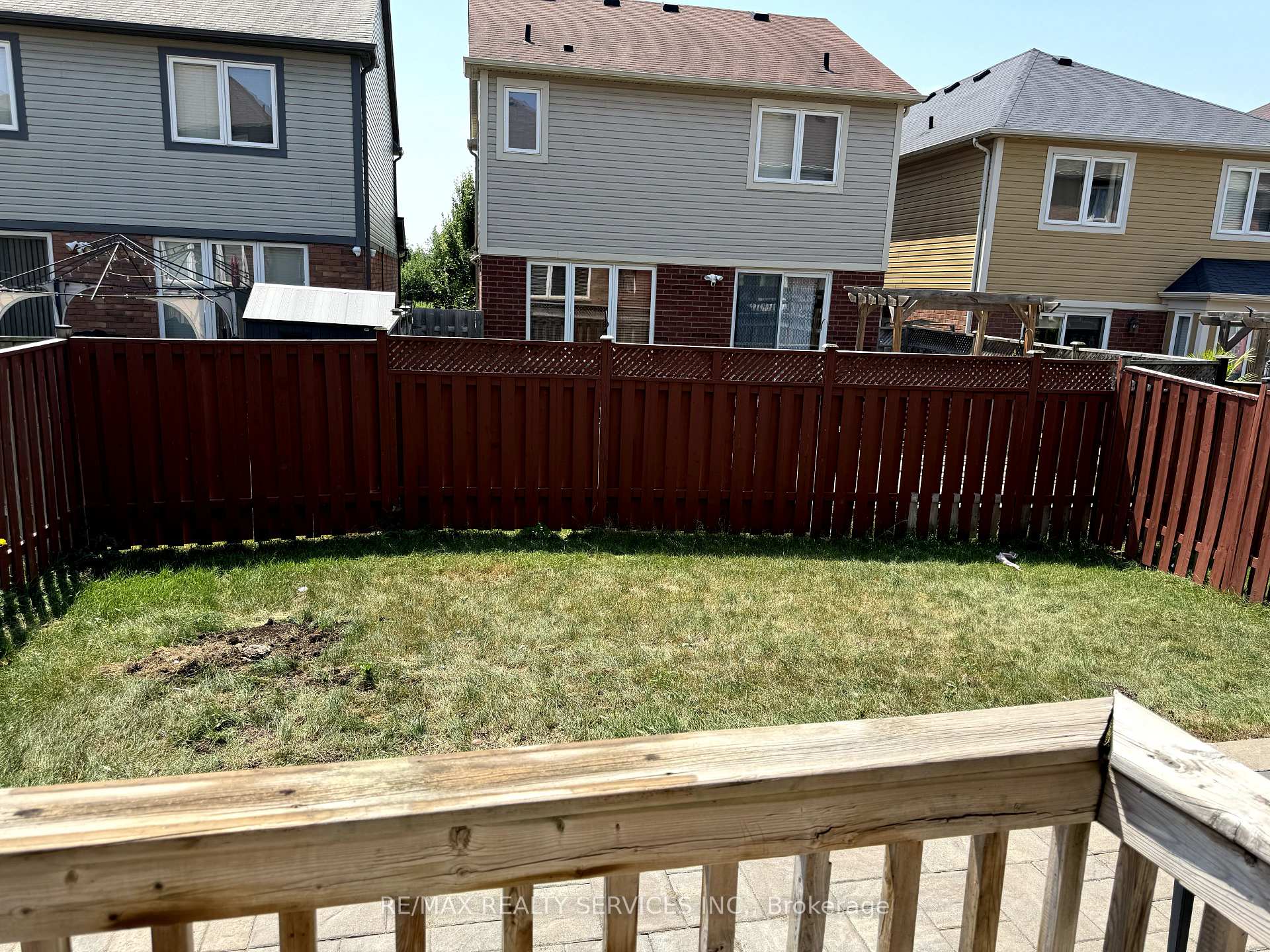 Photo 17 of 30 Arkwright Drive, Brampton, Northwest Brampton — HOMEH