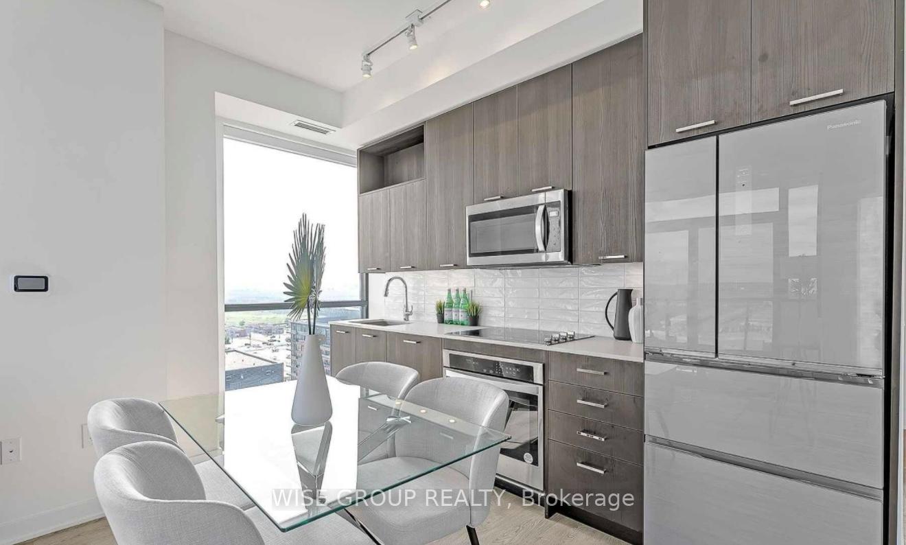 Photo 6 of Unit LPH04, 120 Eagle Rock Way, Vaughan, Maple — HOMEH