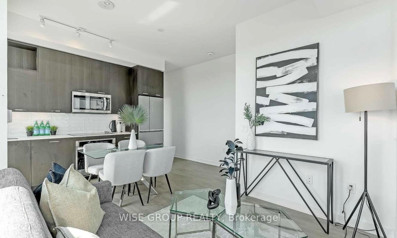 Photo 8 of Unit LPH04, 120 Eagle Rock Way, Vaughan, Maple — HOMEH