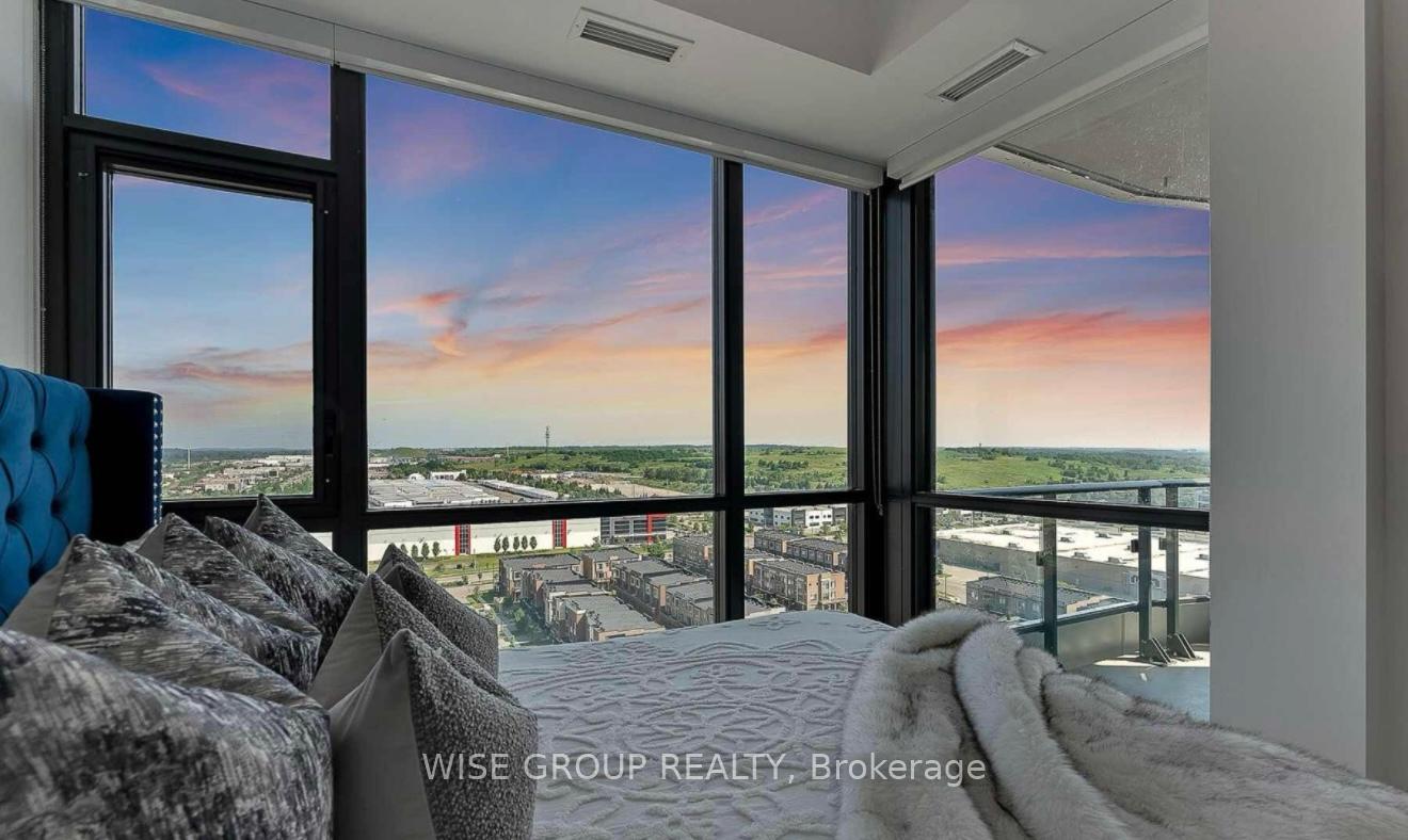 Photo 13 of Unit LPH04, 120 Eagle Rock Way, Vaughan, Maple — HOMEH