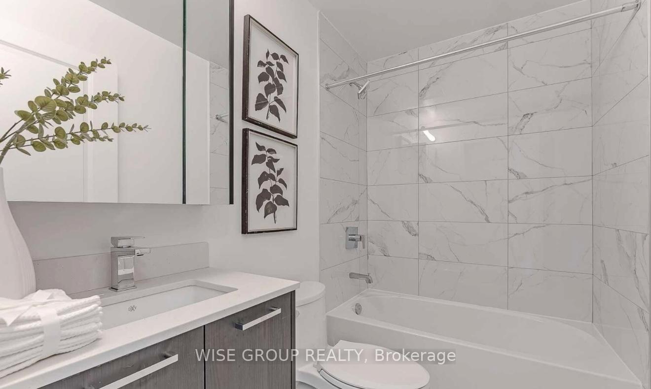 Photo 15 of Unit LPH04, 120 Eagle Rock Way, Vaughan, Maple — HOMEH
