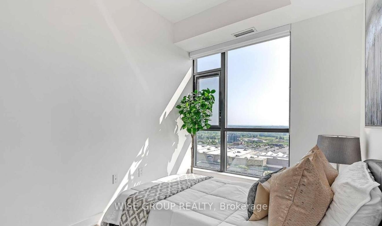 Photo 17 of Unit LPH04, 120 Eagle Rock Way, Vaughan, Maple — HOMEH