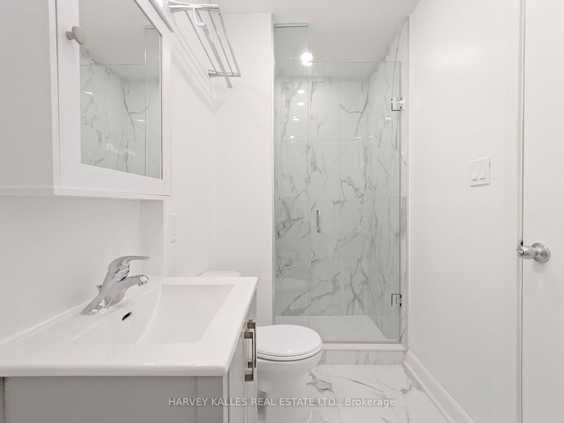 Photo 8 of Unit 1A, 125 Shelborne Avenue, Toronto, Englemount-Lawrence — HOMEH