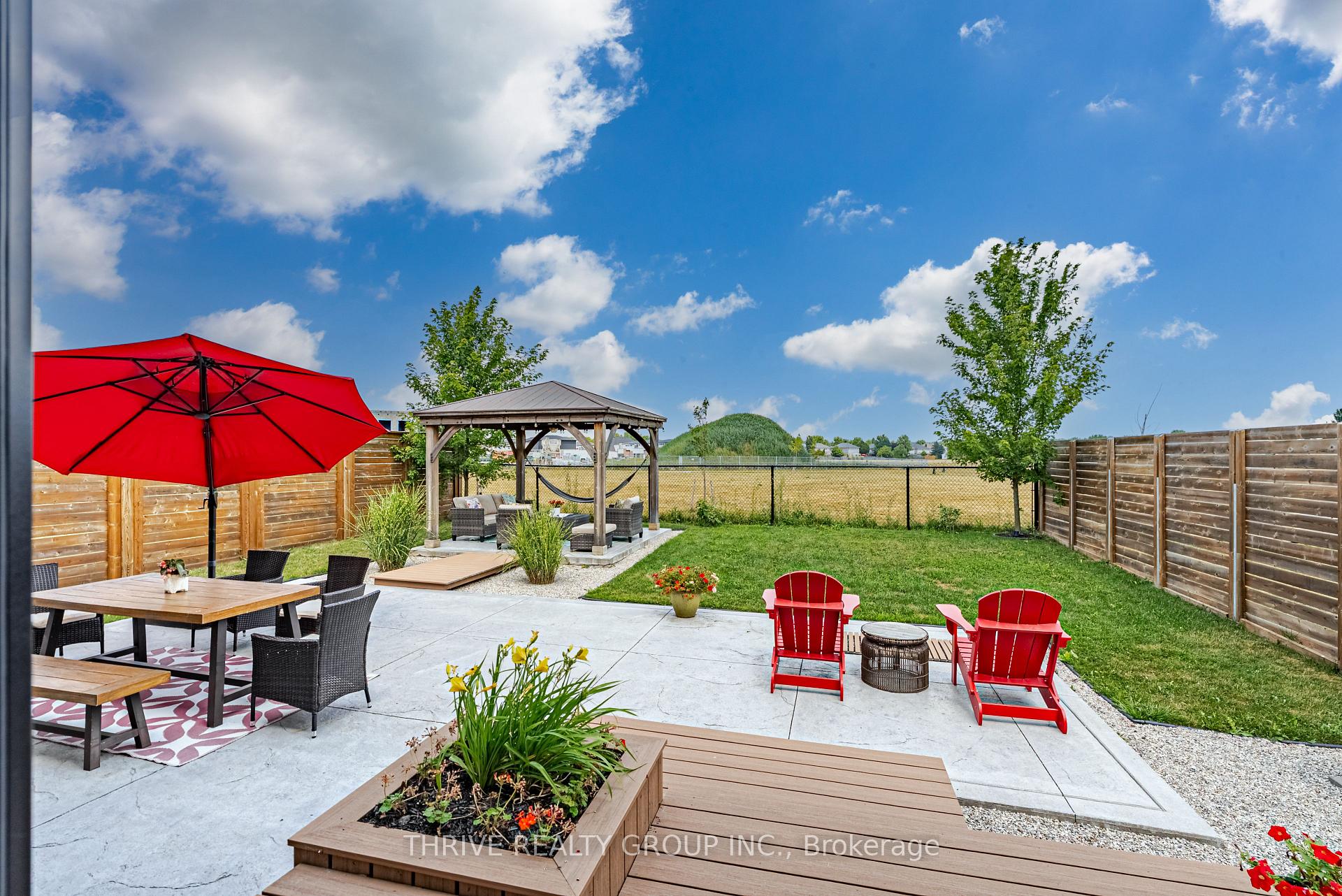 Photo 38 of 124 Crestview Drive, Middlesex Centre, Kilworth — HOMEH
