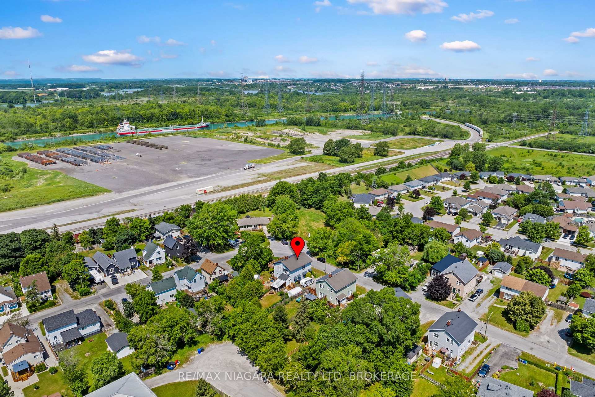 Photo 33 of 63 Hodgkins Avenue, Thorold, Allanburg/Thorold South — HOMEH