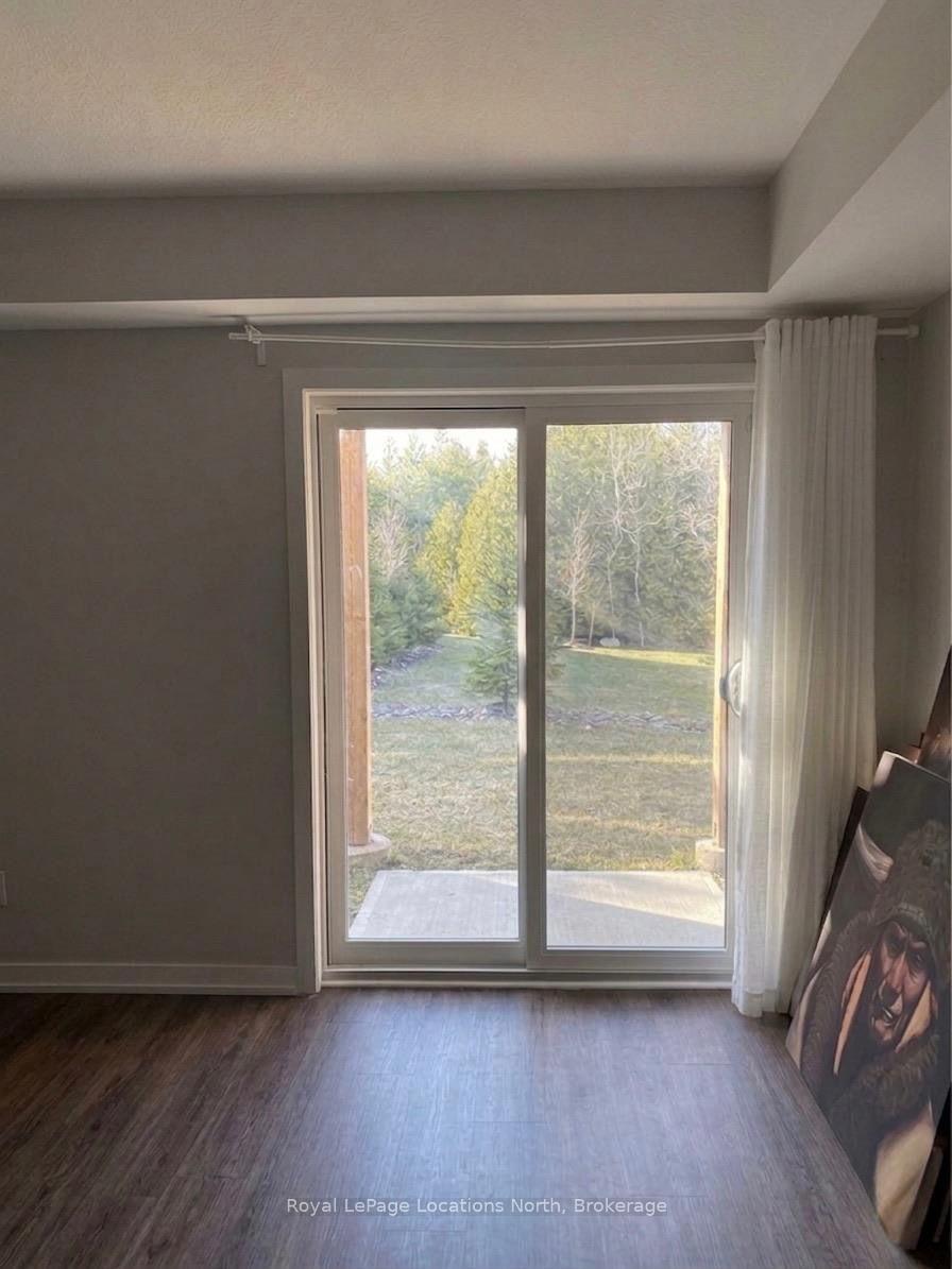 Photo 12 of 10 Winters Crescent, Collingwood — HOMEH